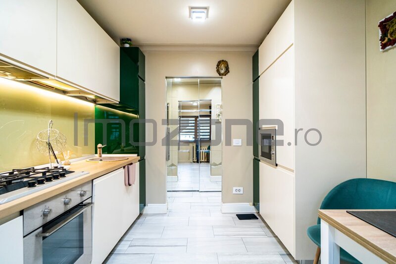 Lizeanu, 4 camere, bloc stradal reabilitat, mobilat, utilat complet, comision 0%